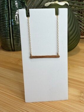 Delicate Horizontal Bar Necklace in Gold